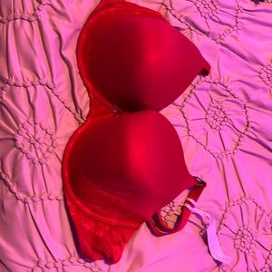 red bra brand new with tags